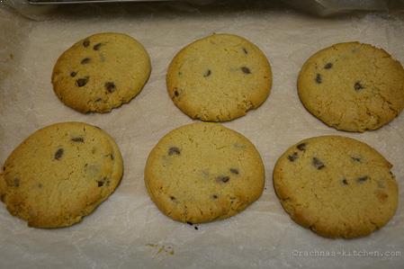 Eggless chocolate chip cookies | Eggless Cookies Recipe