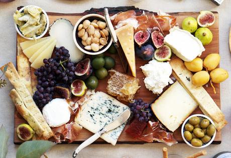 Creating the Perfect Cheese Board