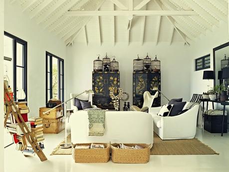 St. Bart's house tour: cool, crisp Caribbean style.