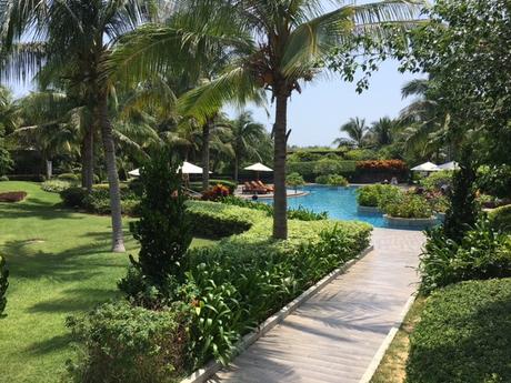 The Hawaii of the East! Is Sanya a Hidden Gem in China’s Crown? Sheraton in Sanya