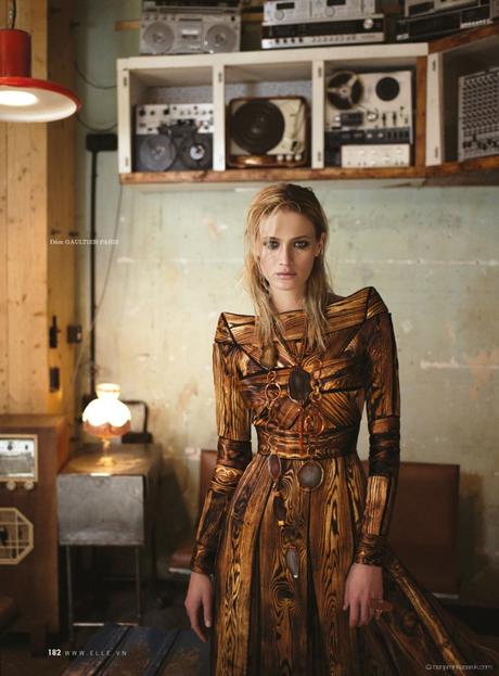 Super model Michelle Buswell in the New Royals by Benjamin Kanarek for ELLE Michelle Buswell Gaultier Paris @ Benjamin Kanarek