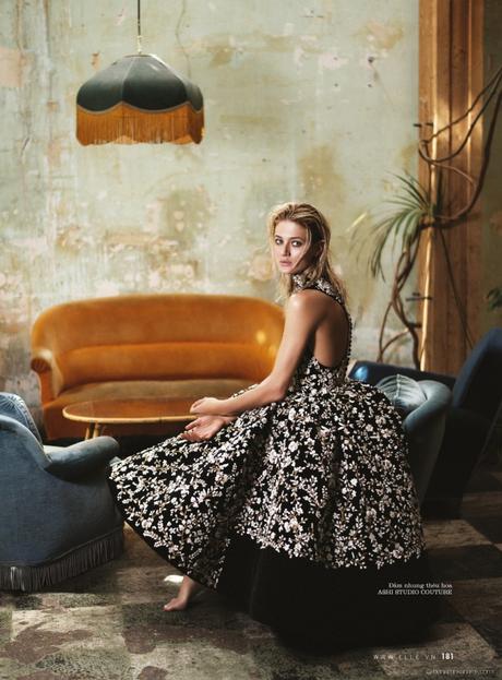Super model Michelle Buswell in the New Royals by Benjamin Kanarek for ELLE Michelle Buswell Ashi Studio @ Benjamin Kanarek