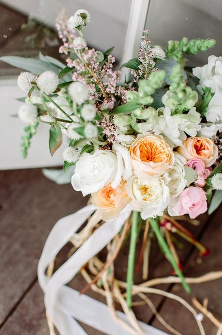 The Real Bride Series: A Guide to Wedding Flowers