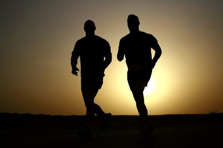 5 Tips on How to Jog Safely on the Roads 5 Tips on How to Jog Safely on the Roads