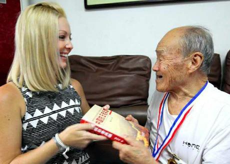 The Backbone of China: Meet My New Friend – A 93 Year Old War Veteran book-exchange-war-veteran