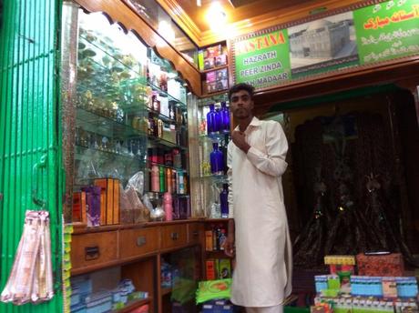 Do not miss the little shops selling all kinds of perfumes, attars and henna cones.