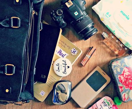 What's in My Bag? The Working/Blogging/Mum Edit