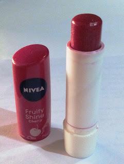 REVIEW Nivea Fruity Shine lip balm in Cherry with Swatches