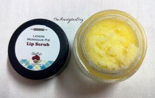 Review: Lemon Meringue Pie Lip Scrub from SkinCafe India