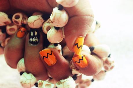 DIY Spooky Halloween Nail Art