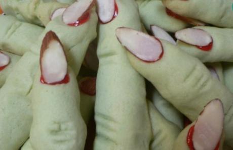 Top 10 Scary Severed Finger Recipes For Halloween Halloween Severed Finger Cookies