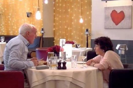 Lynn Ruth Miller reveals what it is like to be on TV reality show “First Dates” 923597_first_dates_john_and_lynn_00f1fe90c1723516f6ffa5ef7675a21a