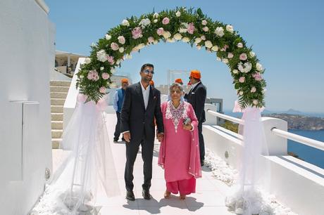 Dream Hindu destination wedding in Santorini Dream Hindu destination wedding in Santorini