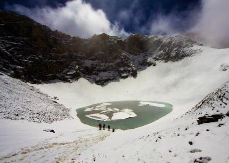 BEST MOUNTAIN TREKKING PLACES IN INDIA