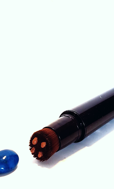 By Terry Light Expert Click Brush Golden Brown By Terry Light Expert Click Brush Golden Brown