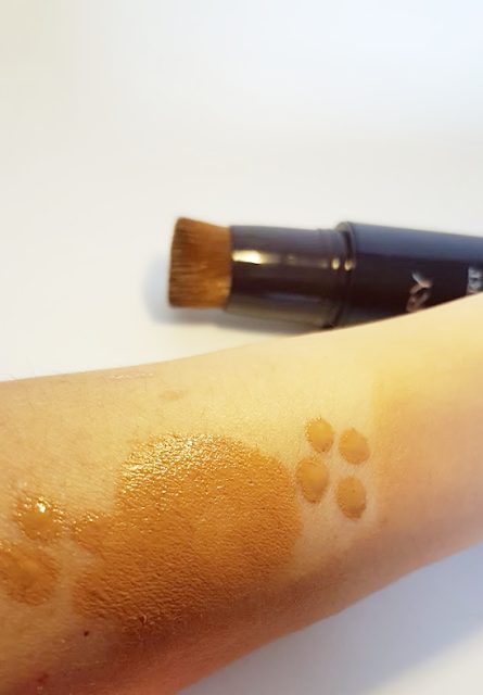 By Terry Light Expert Click Brush Golden Brown By Terry Light Expert Click Brush Golden Brown