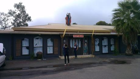 visit-creepy-hollow-cafe-markets-while-in-kojonup