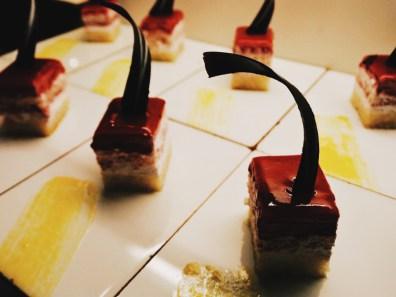 Three Quarter Chinese Three Quarter Chinese