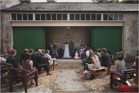 Pythouse Wedding Photographers | Heather & Rob pythouse wedding photographers