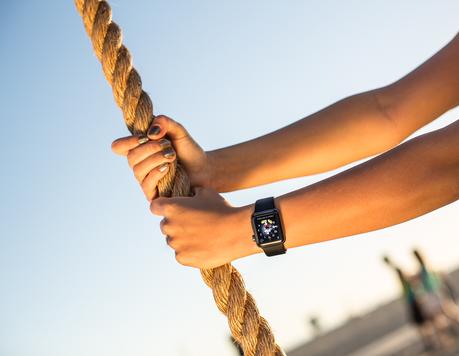 WATCH THIS! fitness-on-toast-faya-blog-girl-healthy-workout-technology-wearable-watch-apple-iwatch-2-waterproof-review-opinion-8