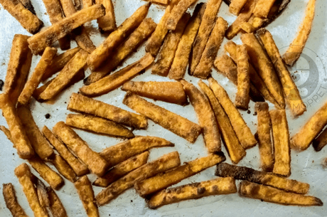 Healthy Baked Sweet Potato Fries