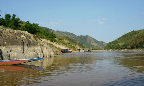 Chiang Rai to Laos via the Mekong