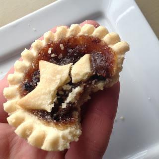 Gluten Free Mince Pies: Marks and Spencer vs Sainsbury's