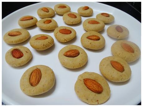 Egg less whole wheat almond cookies recipe (Step by step with photo)