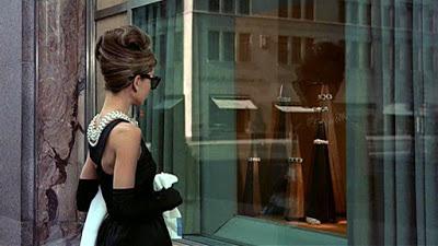 Deck the Halls with Holly Golightly!