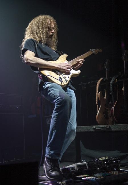 Guthrie Govan: shows and clinics in India Guthrie Govan: shows and clinics in India
