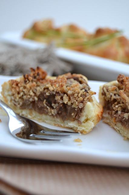 Shortcrust pastry filled with savoury steak mince and oatmeal stuffing AKA Skirlie