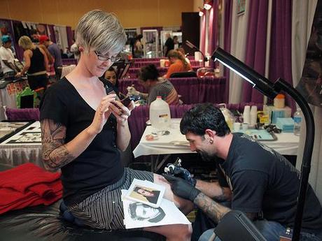 Make the Artist Do the Proper Preprations Getting Tattooed at a Tattoo Convention