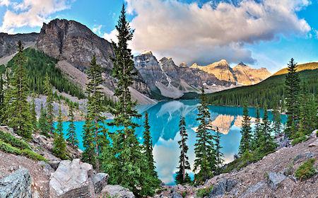 12 Of The Most Beautiful Lakes In The World