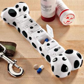 Canadian pets in danger of not getting all their meds....: 'Pillbone' available at http://www.carmani-catsanddogs.nl/