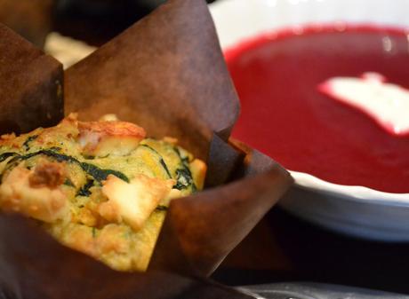 Carrot, spinach and cumin muffins and beetroot soup