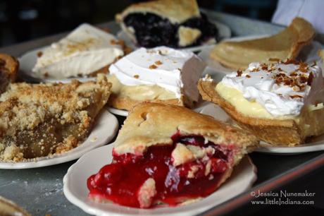 Amish Acres Threshers Dinner: Nappanee, Indiana A Plethora of Pie