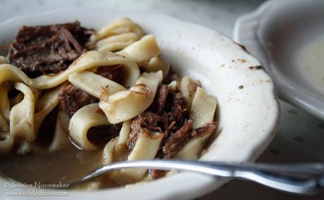 Amish Acres Threshers Dinner: Nappanee, Indiana Beef and Noodles