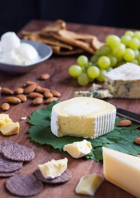 3 Steps To The Most Amazing Cheese Platter