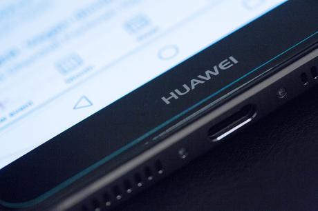 I’VE SEEN THE FUTURE! fitness-on-toast-huawei-future-phone-ces-innovation-ideal-phone-mobile-decade-consumer-electronics-show