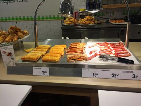 Food: Cheap breakfast in The Hague, Amsterdam and more!