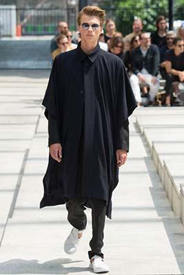 Trend Forecasting: Fashion Weeks Ahead (2017/2018) Trend Forecasting: Fashion Weeks Ahead (2017/2018)