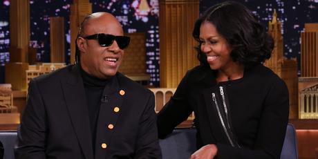 [VIDEO] Stevie Wonder Serenades Michelle Obama On Jimmy Fallon