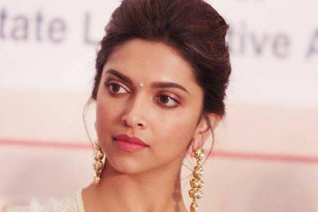 Top Deepika Padukone Lipshades You Should Buy Right Now