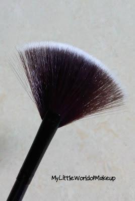 Bornprettystore Slim Fan Brush Professional Makeup Brush Review
