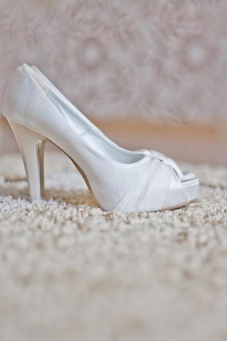 How to Choose Perfect Wedding Shoes