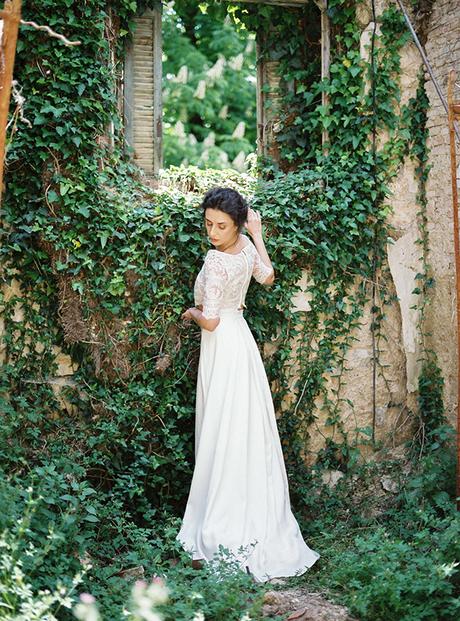 Beautiful moody bridal shoot at Tatoi Palace Beautiful moody bridal shoot at Tatoi Palace