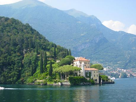 beautiful Lake Como, Italy