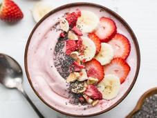 Strawberry Banana Smoothie Bowl