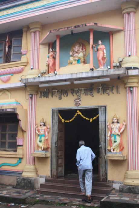 DAILY PHOTO: Hindu Temple in Panaji’s Old Quarter