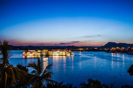 10 Best Winter Honeymoon Destinations in India you can visit during February 10 Best Winter Honeymoon Destinations in India you can visit during February